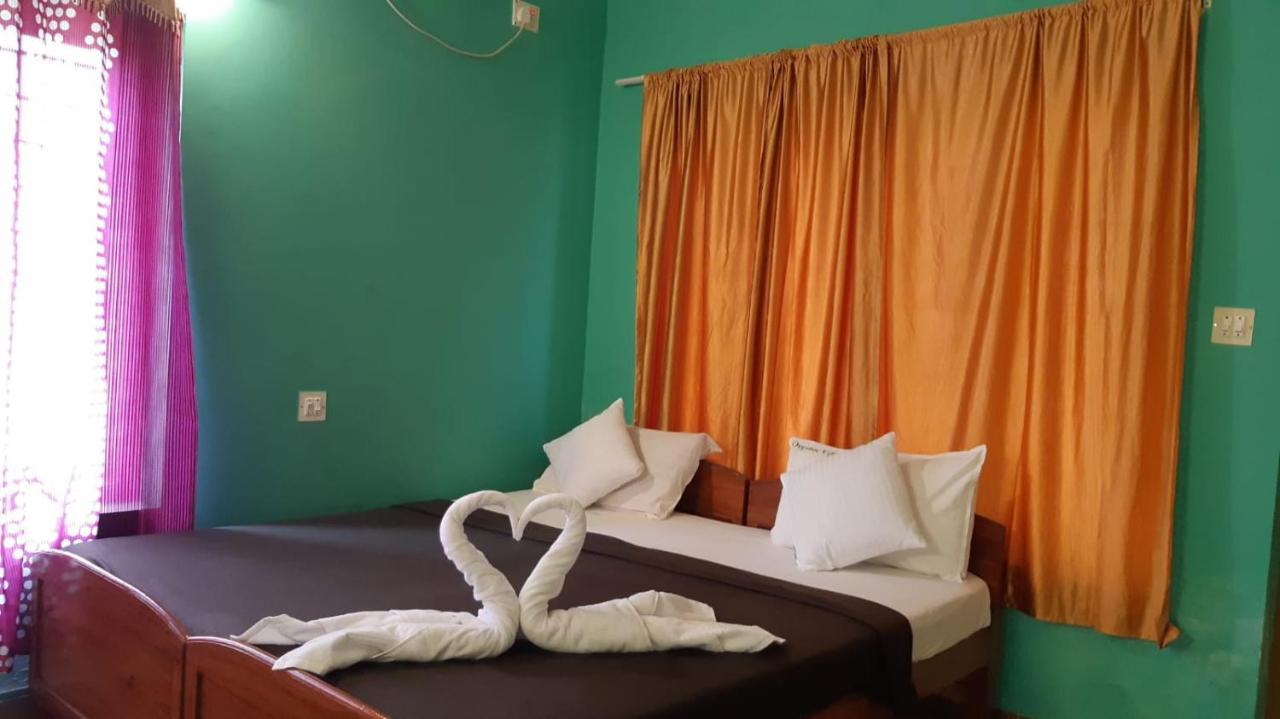 Seawin Beach Resort Varkala Exteriör bild