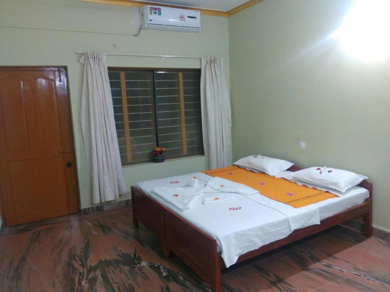 Seawin Beach Resort Varkala Exteriör bild